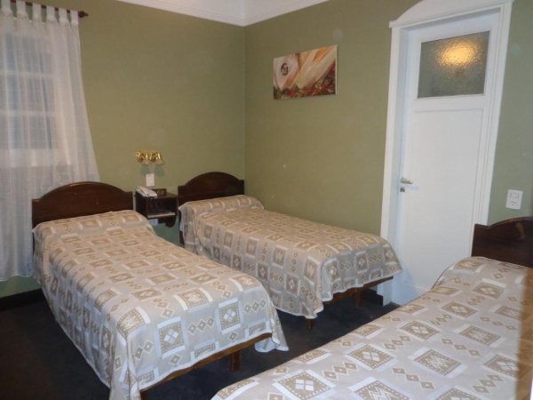 Hotel Selby    — 4 de 6